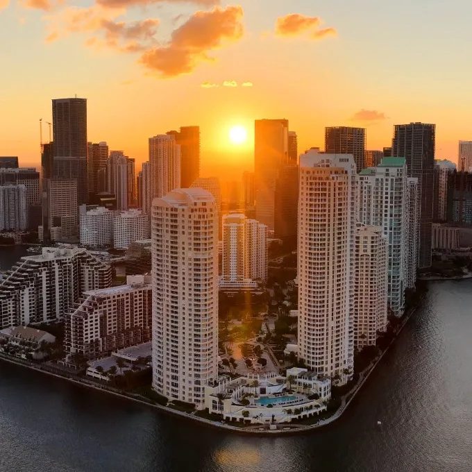¿Por qué Florida es el destino #1 de los inversionistas extranjeros?