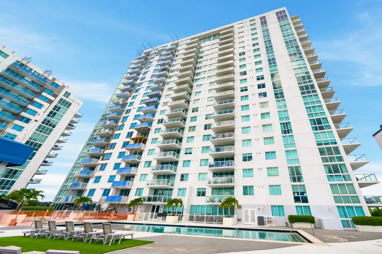 Torre DOMUS Flats en Miami