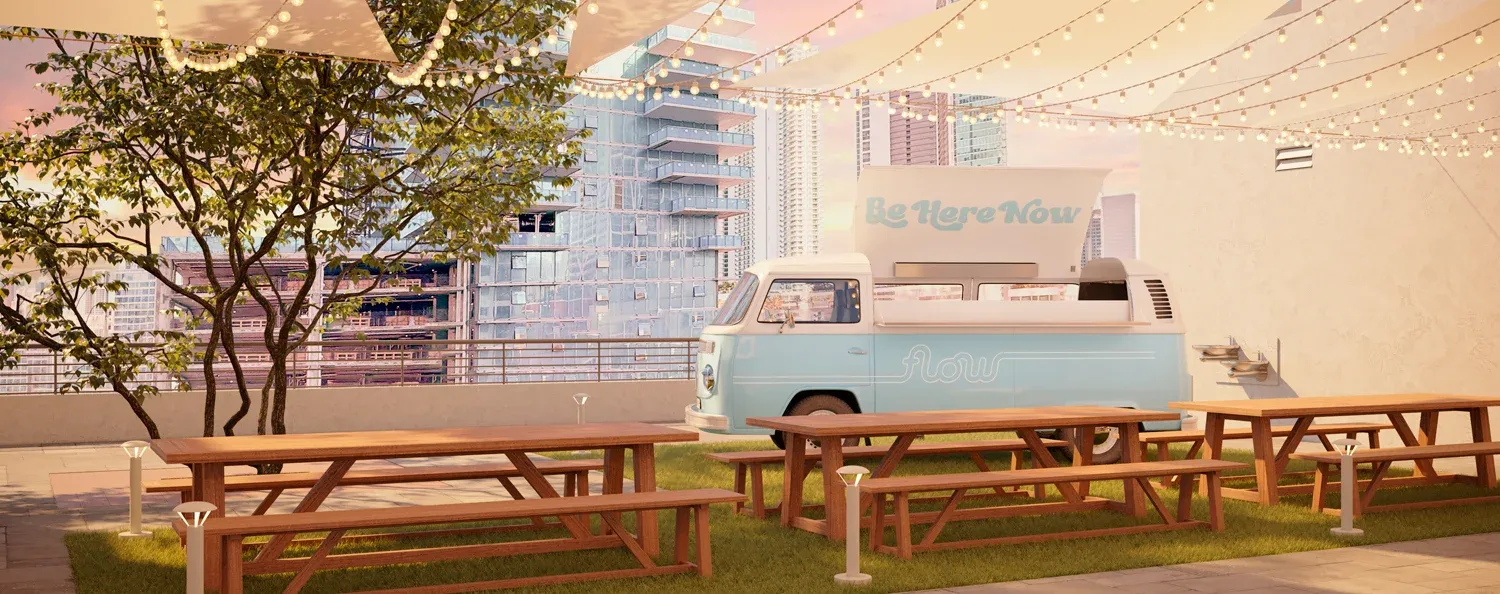 Terraza social de FLOW House Miami al atardecer